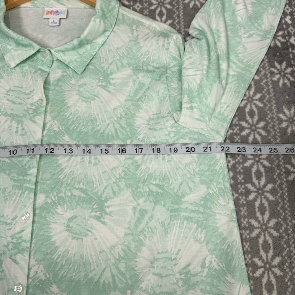 NWOT LuLaRoe Valentina Button‎ Front Tunic Top Shirt Large Green/White Casual - Picture 8 of 9